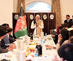 غنى: ولایات سرحدی افغانستان را بايد به مراکز ترانزیتی تبدیل نماييم